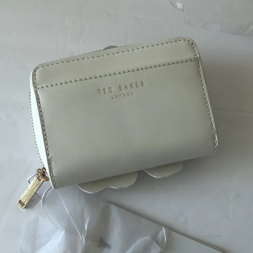 Ted Baker London Flower Laser Cut Out Zip Purse Small Leather Wallet Ivory